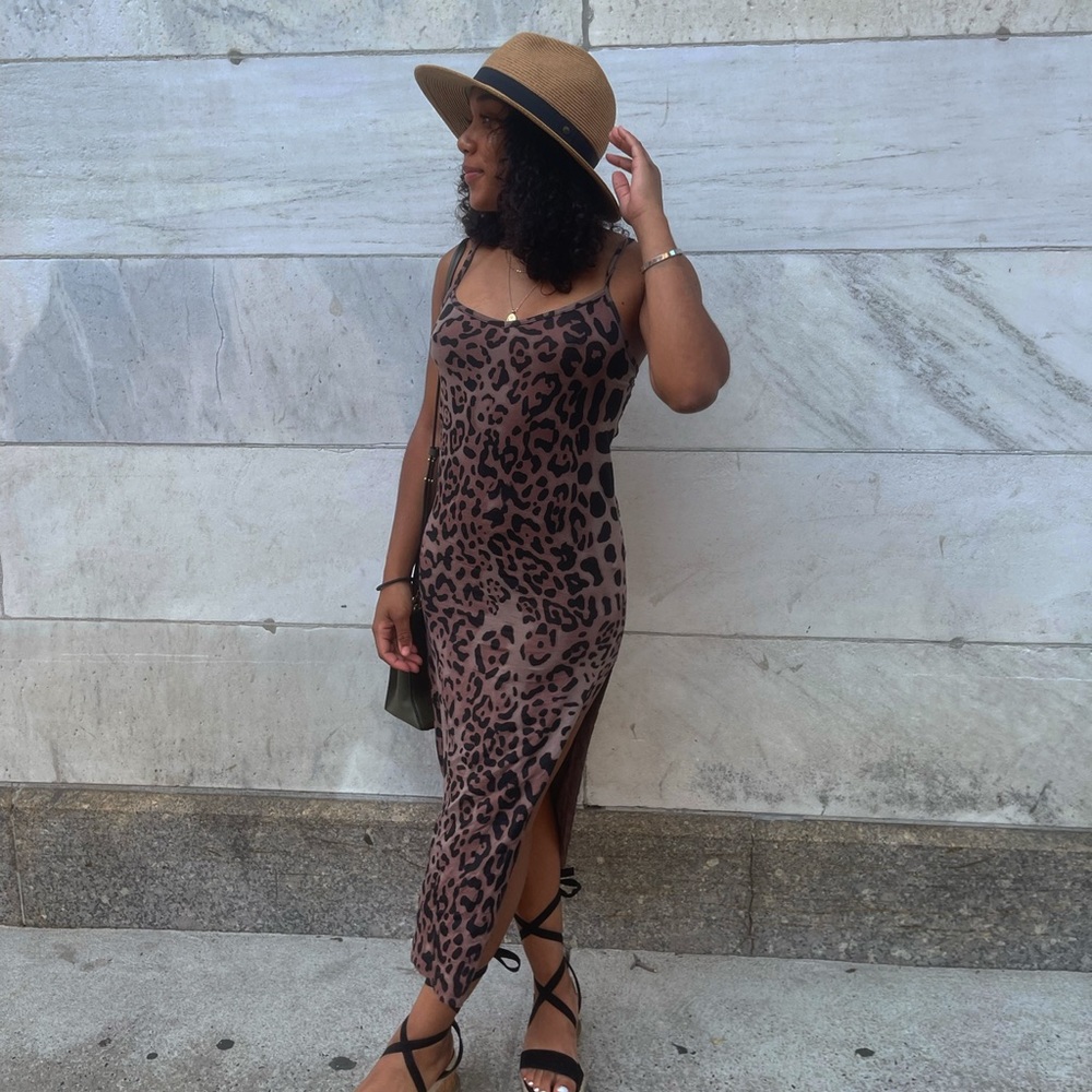 Meet your Posher, Senaiya